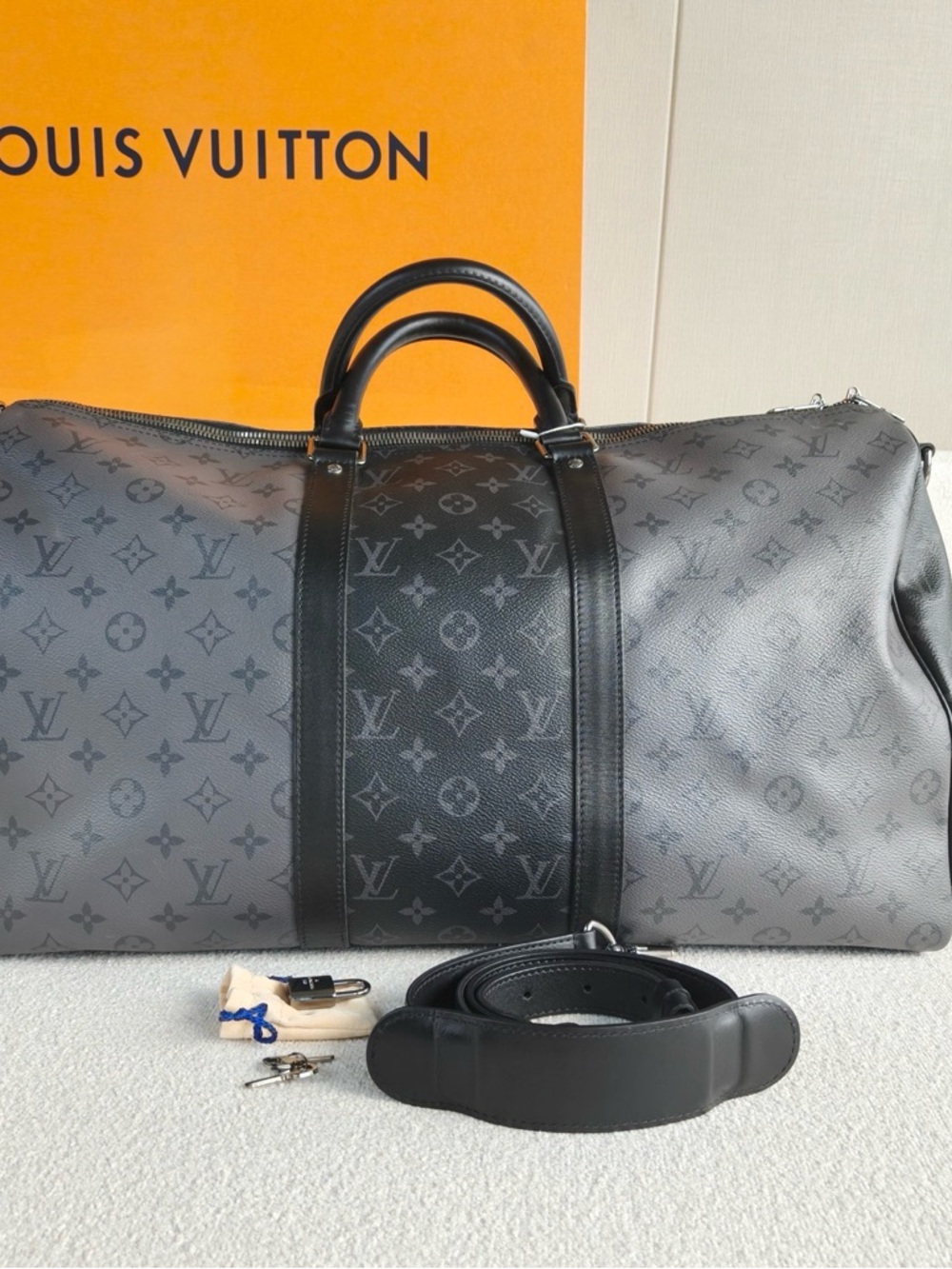 Louis Vuitton | Keepall 50 Black Shadow Monogram | Excellent Condition